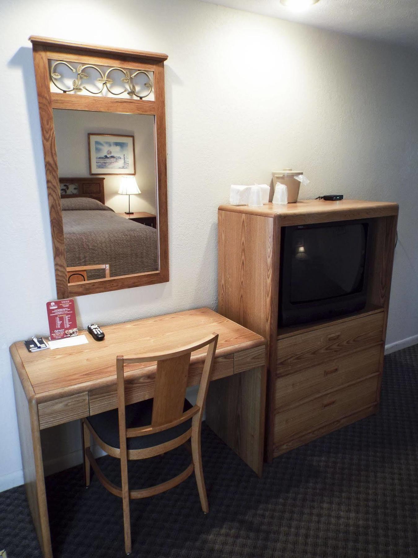 Hiawatha Motel Escanaba Ngoại thất bức ảnh